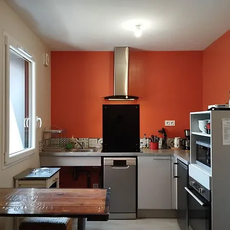 Ferienhaus Collonges, Eco-container Pmr Avec Climatisation Et Parking Prive - Fr-1-828-13 *